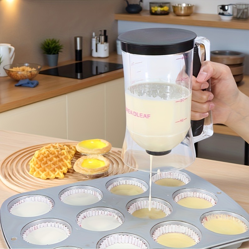 Kitchen Baking Essentials - موزع خليط بلاستيكي متعدد الاستخدامات محمول