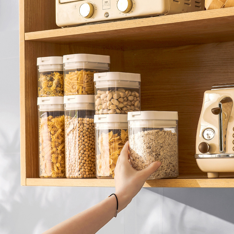 صندوق تخزين المعكرونة البلاستي - مراجعة Kitchen Bank وسعره