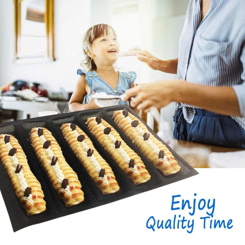 صينية خبز هوجي بـ 5 تجاويف غير - مراجعة Kitchen Essentials Baking Tray وسعره