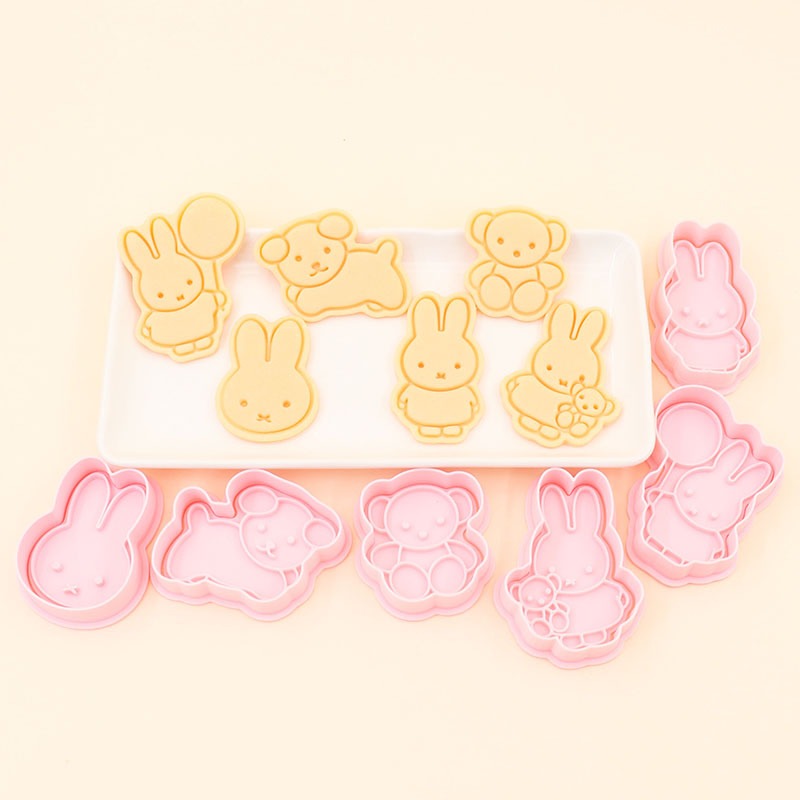 قالب بسكويت كرتوني من سلسلة مي - مراجعة Kitchen Baking Products وسعره