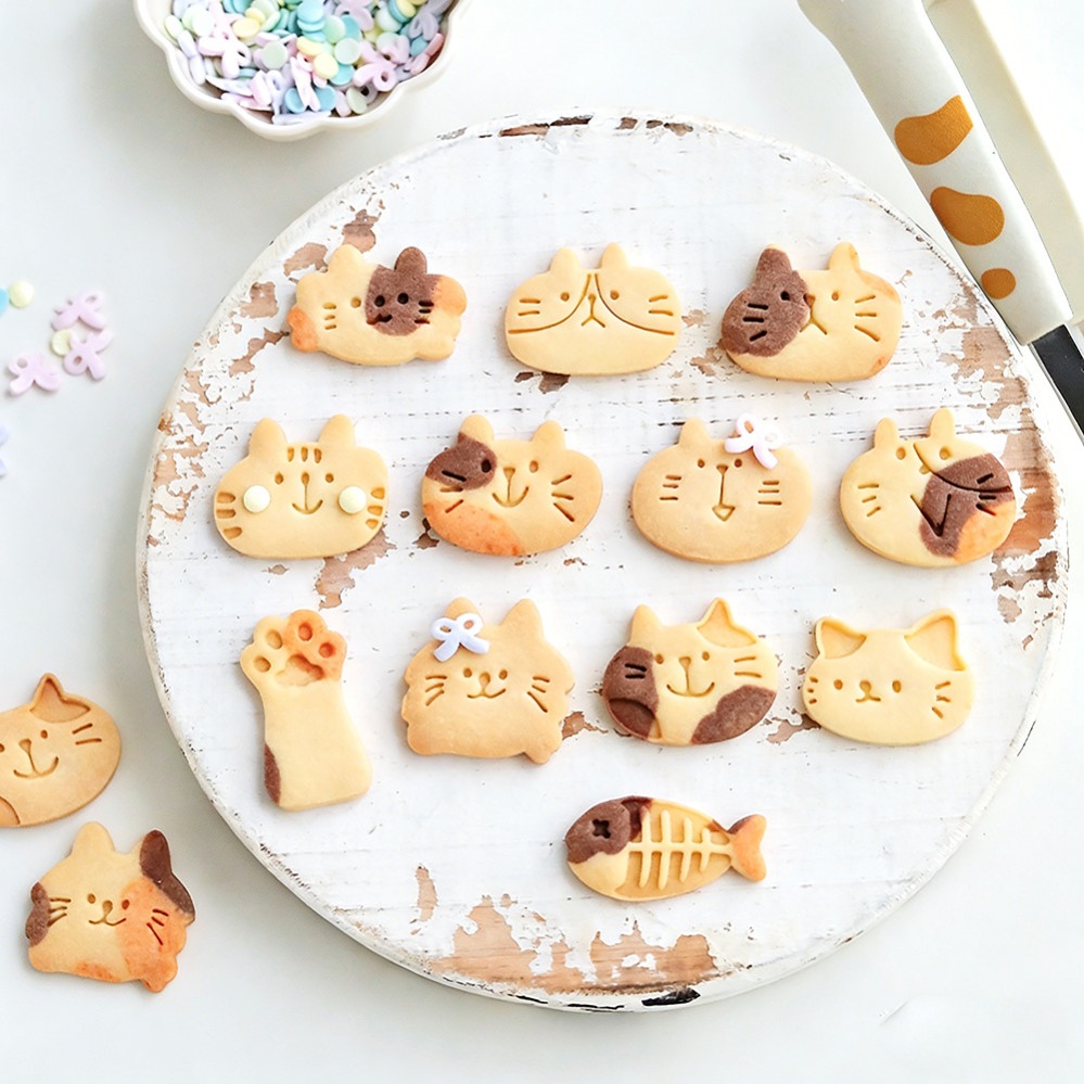 قوالب تقطيع الكوكيز على شكل قط - مراجعة Kitchen Baking Products وسعره